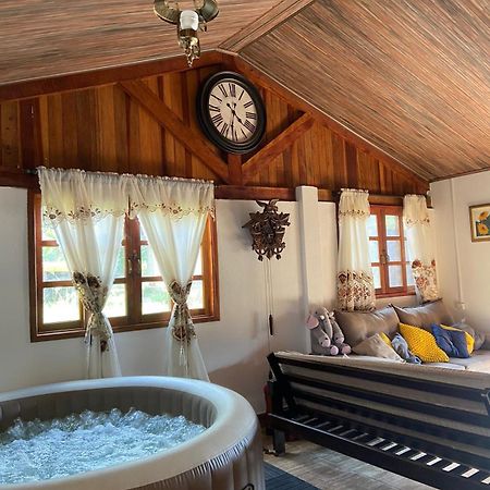Cabana Com Jacuzzi Em 瓜拉雷马 外观 照片