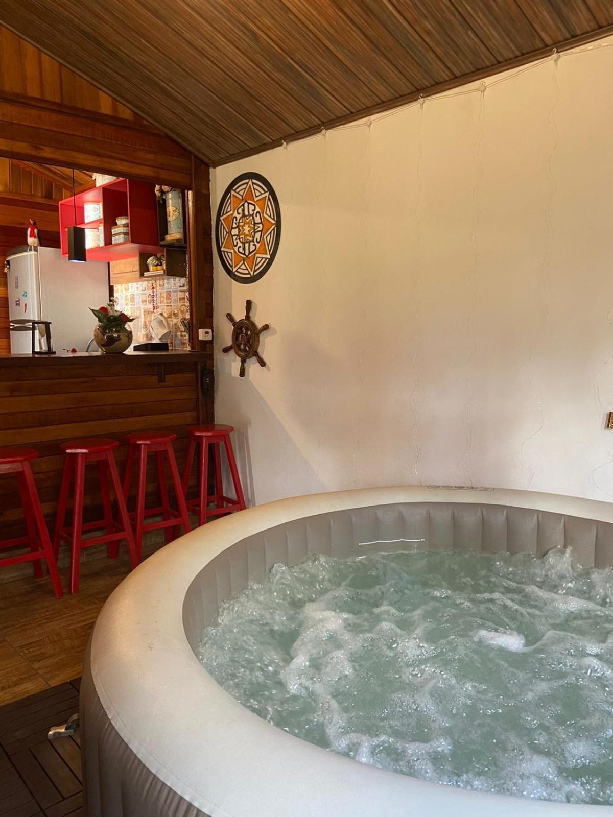 Cabana Com Jacuzzi Em 瓜拉雷马 外观 照片