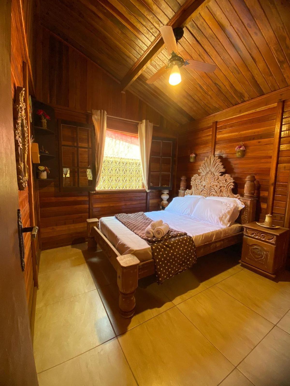 Cabana Com Jacuzzi Em 瓜拉雷马 外观 照片